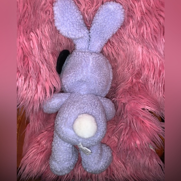 Vintage SNOOPY Easter Bunny Plush - Hallmark 2004 - Picture 5 of 5